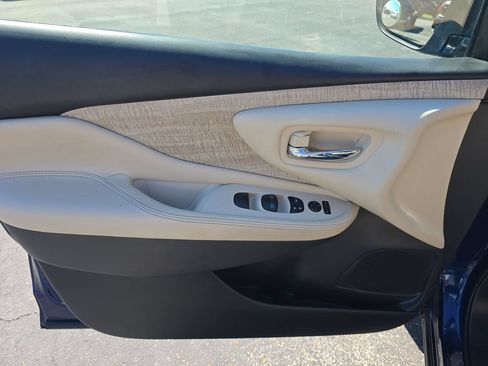 Used 2021 Nissan Murano SV AWD/4WD image 21
