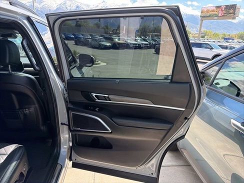 Certified 2025 Kia Telluride SX Prestige X-Pro AWD/4WD image 33