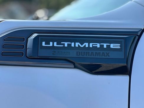 Used 2024 GMC Sierra 2500 Denali Ultimate w/ Max Trailering Package AWD/4WD image 32