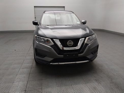 Used 2018 Nissan Rogue S FWD image 14