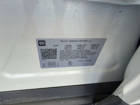 Used 2023 Cadillac XT4 Premium Luxury w/ Technology Package FWD image 31