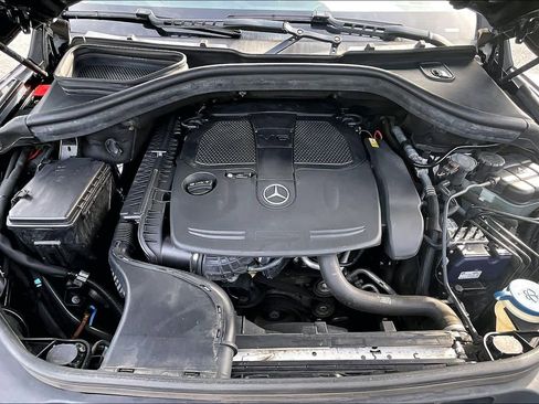 Used 2013 Mercedes-Benz ML 350 4MATIC image 31