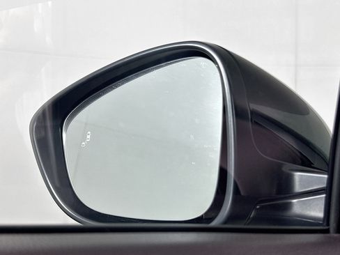 Used 2025 Honda Accord SE image 16
