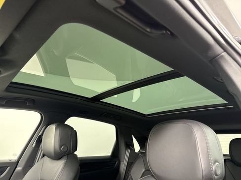 Certified 2023 Porsche Cayenne AWD/4WD image 42