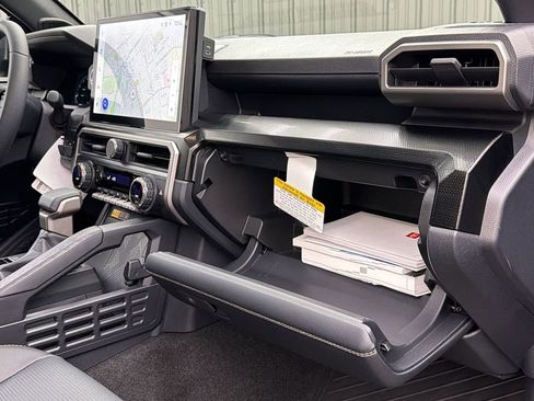 Used 2026 Toyota 4Runner Limited w/ Tow Technology Package image 39