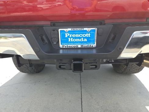 Used 2021 Ford F250 Lariat w/ Lariat Ultimate Package AWD/4WD image 20