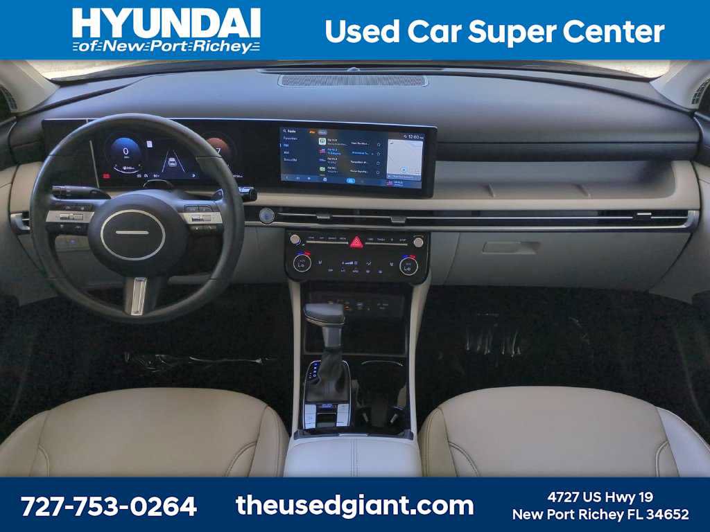 Certified 2025 Hyundai Tucson SEL FWD image 17