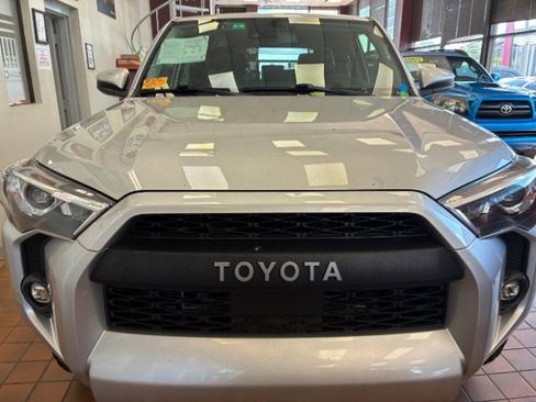 Used 2023 Toyota 4Runner SR5 RWD image 4