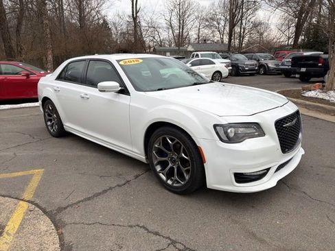 Used 2018 Chrysler 300 S w/ 300S Premium Group image 1