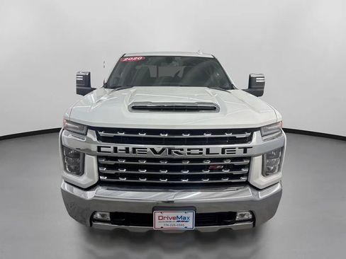 Used 2020 Chevrolet Silverado 2500 LTZ AWD/4WD image 2