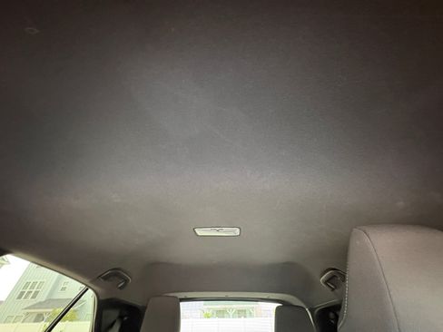 Used 2021 Toyota Corolla SE w/ Carpet Mat Package (TMS) FWD image 33