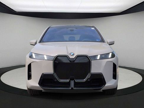 New 2026 BMW iX xDrive45 AWD/4WD image 3
