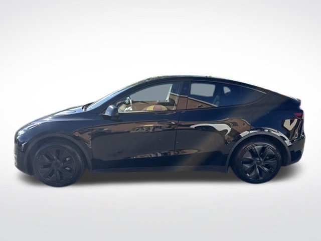Used 2024 Tesla Model Y Long Range AWD/4WD image 6