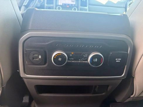 Used 2021 Ford Expedition XLT AWD/4WD image 23