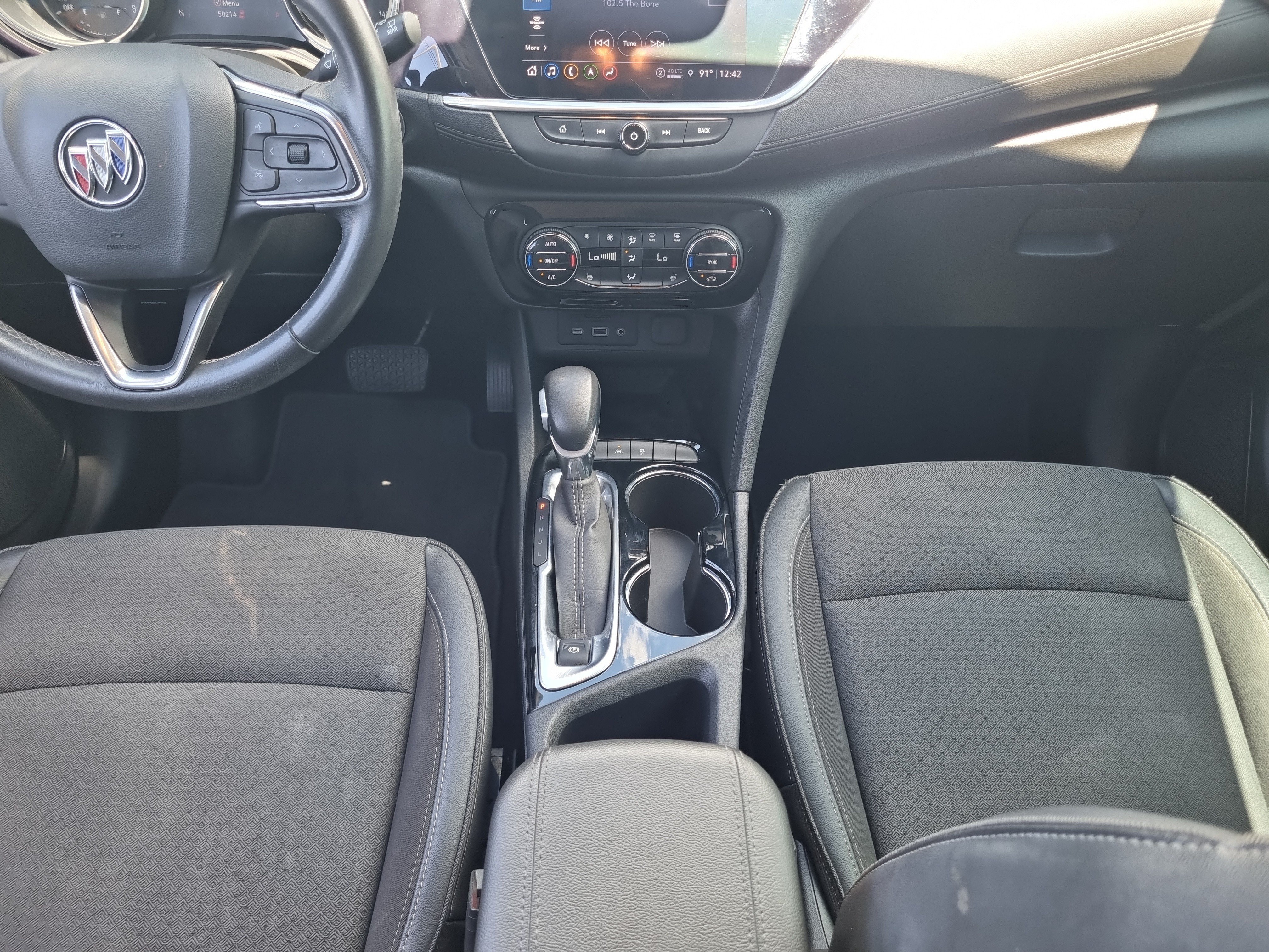 Used 2021 Buick Encore GX Select w/ Advanced Technology Package FWD image 18