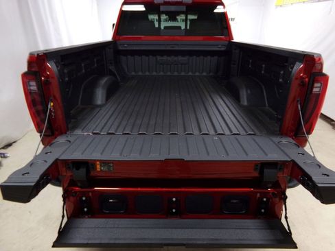 New 2026 GMC Sierra 2500 SLT w/ SLT Premium Package image 29