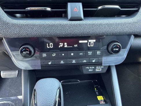 New 2026 Subaru Outback Limited AWD/4WD image 29