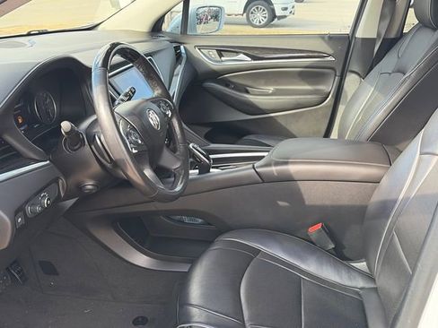 Used 2020 Buick Enclave Avenir w/ Avenir Technology Package image 18