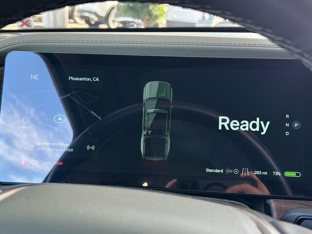 Used 2023 Rivian R1T Adventure Dual AWD/4WD image 31