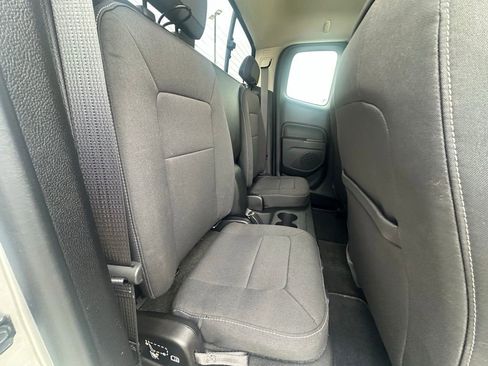 Used 2016 GMC Canyon SLE w/ SLE Convenience Package image 27