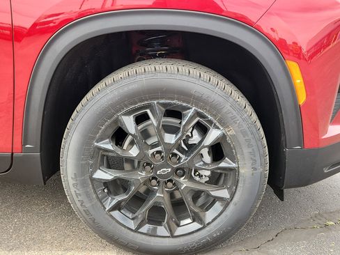 New 2026 Chevrolet Traverse LT w/ Midnight/Sport Edition image 7