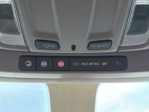 Used 2023 GMC Sierra 2500 SLE w/ SLE Value Package; AWD/4WD image 38