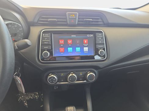 Used 2025 Nissan Versa S w/ Trunk Package FWD image 19