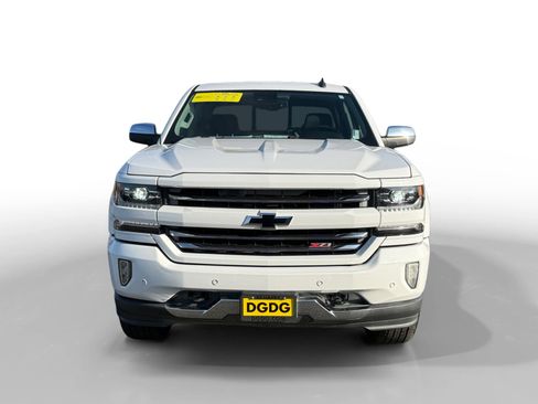 Used 2017 Chevrolet Silverado 1500 LTZ Z71 w/ LTZ Plus Package image 8