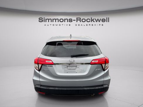Used 2022 Honda HR-V LX image 4