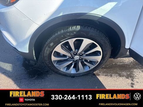 Used 2022 Buick Encore Preferred w/ Safety Package image 24