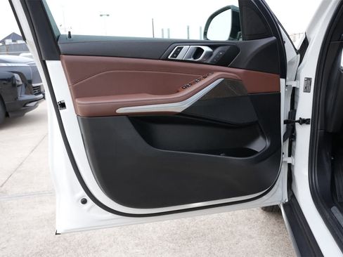 Used 2022 BMW X5 xDrive40i w/ Premium Package image 19