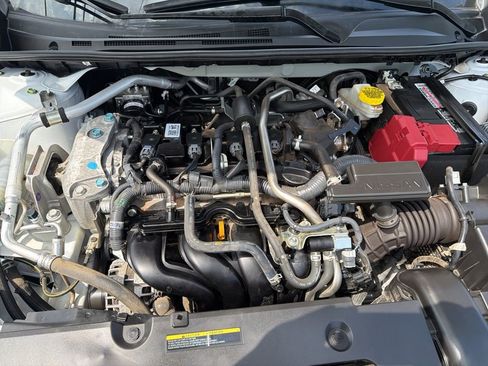 Used 2024 Nissan Sentra SR FWD image 24