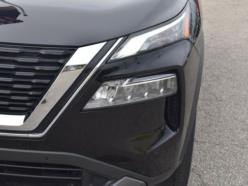 Used 2023 Nissan Rogue SL w/ SL Premium Package FWD image 20