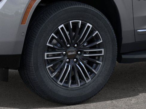 New 2026 GMC Yukon Elevation RWD image 9