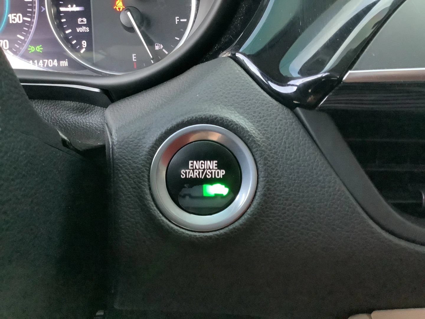 Used 2016 Buick Envision Premium AWD/4WD image 35