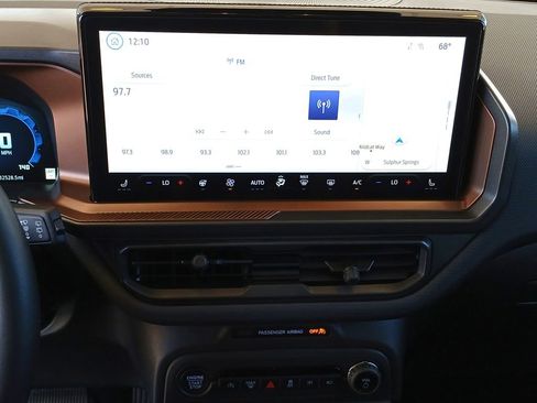 Used 2025 Ford Bronco Sport Outer Banks w/ Outer Banks Tech Package+ image 13