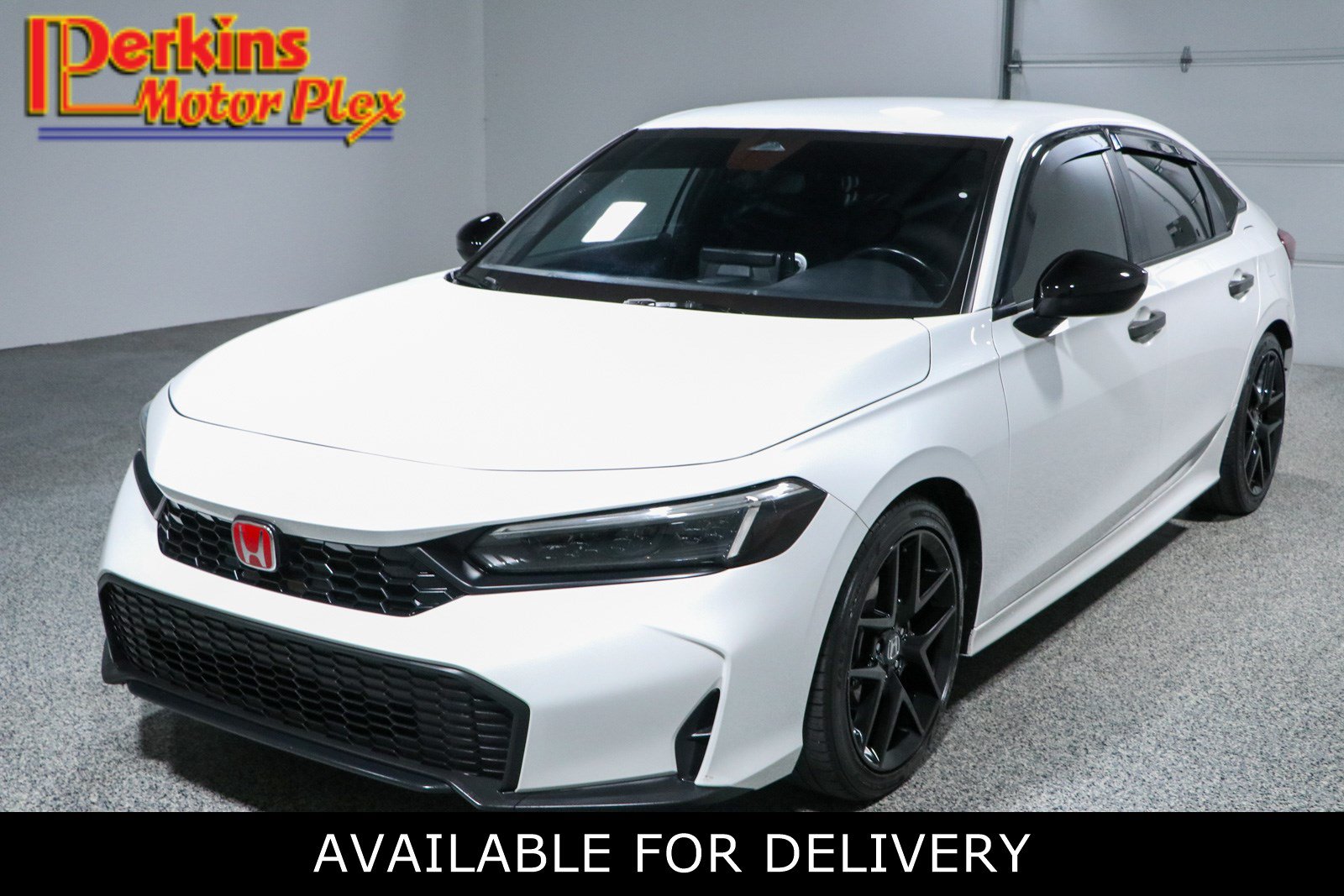 Used 2025 Honda Civic Sport image 1