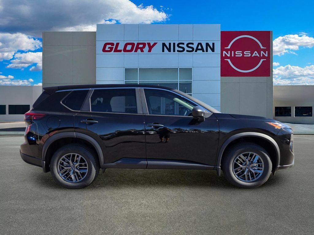 New 2026 Nissan Rogue S FWD image 4