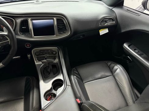 Used 2019 Dodge Challenger SRT Hellcat Redeye image 21