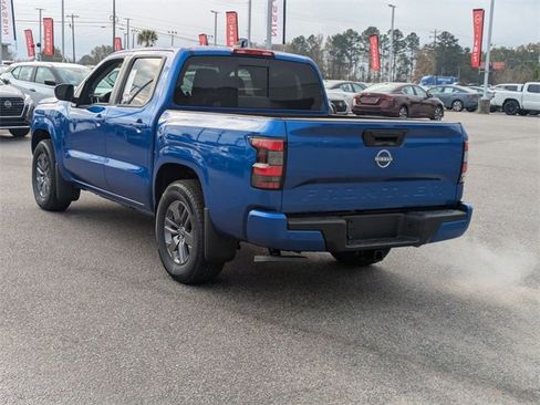 New 2026 Nissan Frontier SV image 5