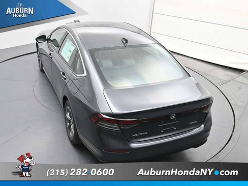 New 2025 Honda Accord EX-L image 28