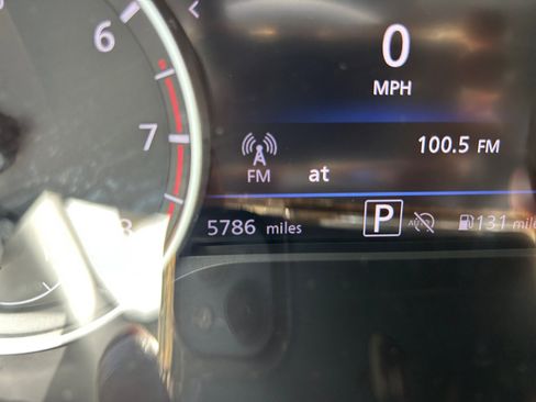 Used 2025 Nissan Sentra SV image 2