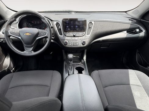 Used 2022 Chevrolet Malibu LT FWD image 10