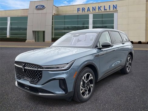 New 2026 Lincoln Nautilus Premier w/ Jet Appearance Package image 3