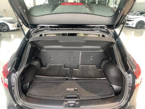 Used 2022 Nissan Rogue Sport SL w/ Premium Package image 23