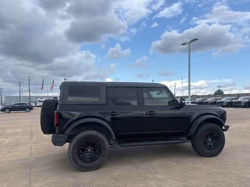 Used 2022 Ford Bronco Wildtrak AWD/4WD image 24