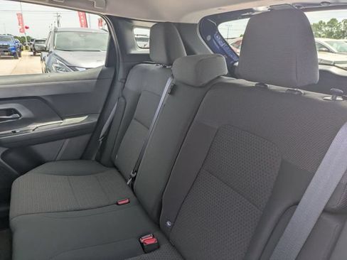 Used 2025 Nissan Kicks S w/ Charging Package FWD image 29