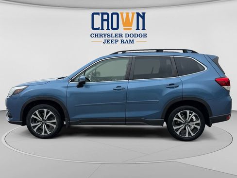 Used 2022 Subaru Forester Limited AWD/4WD image 6