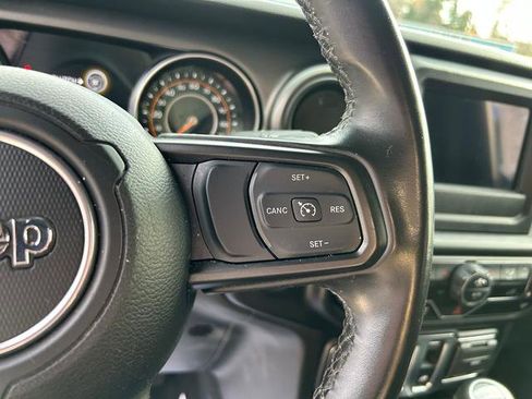 Used 2022 Jeep Wrangler Sport S image 15