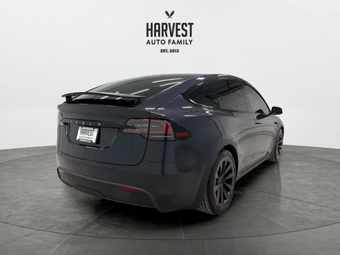 Used 2024 Tesla Model X image 6